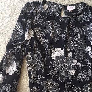 Floral maternity blouse by Ingrid & Isabel
